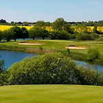 Strandgruen Golf- & Hotel