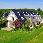 Strandgruen Golf- & Hotel 3*