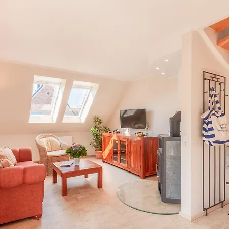 Strandgrün Golf-&spa 3*